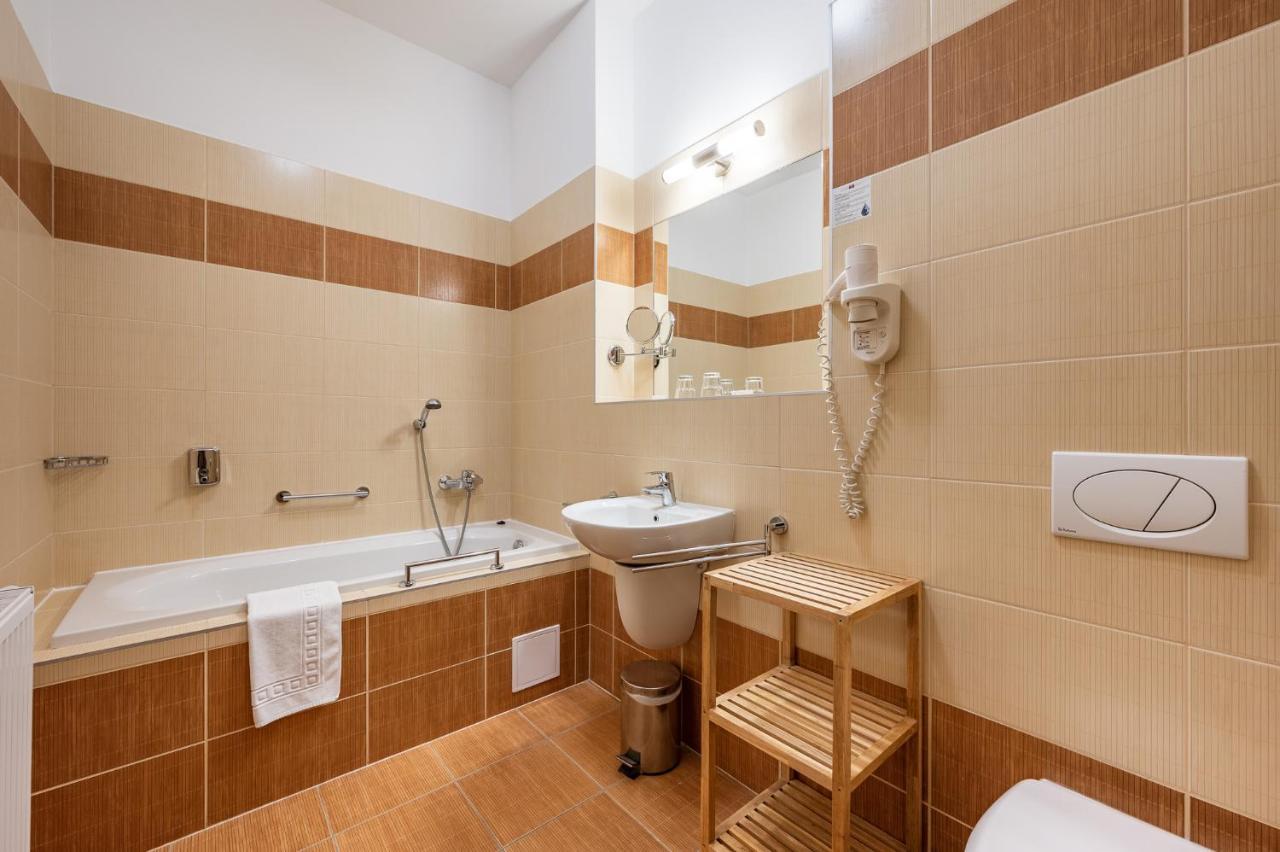 Hotel Studanka Rychnov nad Kneznou Dış mekan fotoğraf