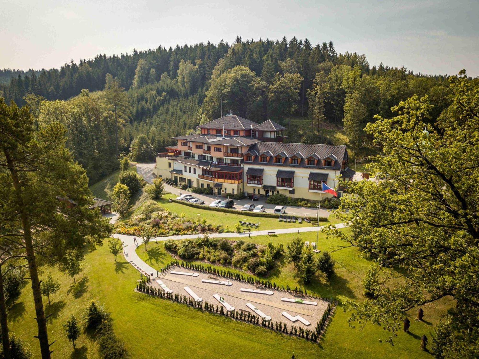 Hotel Studanka Rychnov nad Kneznou Dış mekan fotoğraf
