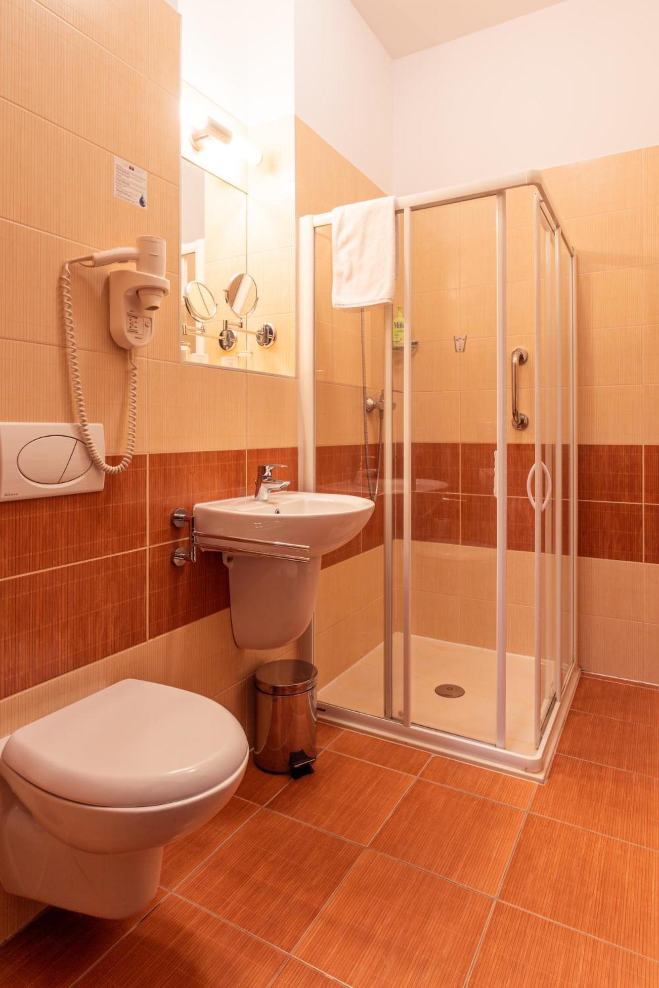 Hotel Studanka Rychnov nad Kneznou Dış mekan fotoğraf